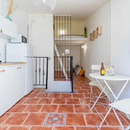 Holiday home Complexe Les Petits Paniers - 5 - Clim - 16 Pers - Vieux Port